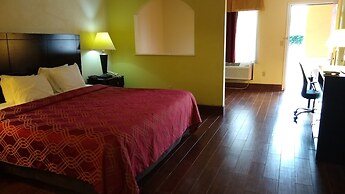 Econo Lodge Inn & Suites West - Energy Corridor