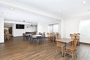 Fairfield Inn & Suites by Marriott Portland Airport