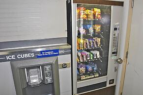 Motel 6 Portland, OR Mall 205