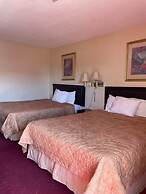 Niagara Lodge & Suites