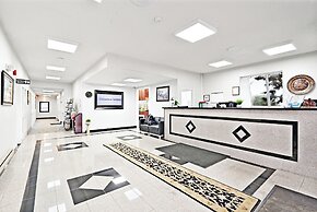 Niagara Lodge & Suites