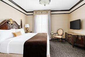 The Lucerne Hotel