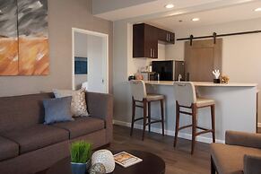 Courtyard Charleston Waterfront by Marriott