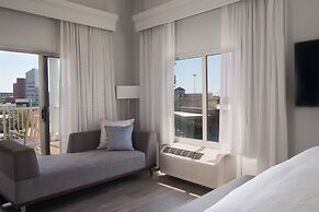 Courtyard Charleston Waterfront by Marriott