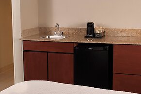 Courtyard Charleston Waterfront by Marriott