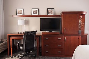 Courtyard Charleston Waterfront by Marriott