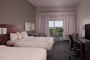 Courtyard Charleston Waterfront by Marriott