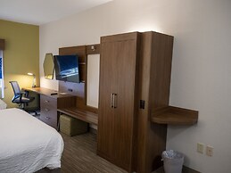 Holiday Inn Express & Suites Greenville Airport, an IHG Hotel