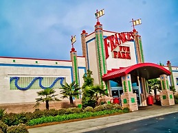 Holiday Inn Express & Suites Greenville Airport by IHG