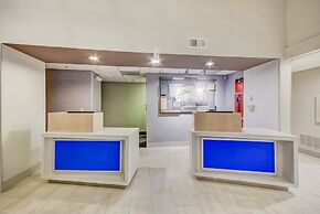 Holiday Inn Express & Suites Greenville Airport by IHG