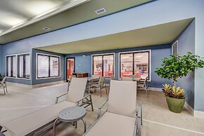 Holiday Inn Express & Suites Greenville Airport by IHG