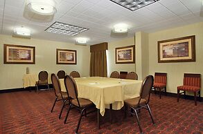 Hampton Inn Columbus - Airport