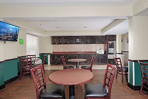 GreenTree Inn Houston IAH Airport