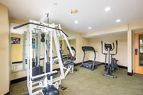 GreenTree Inn Houston IAH Airport