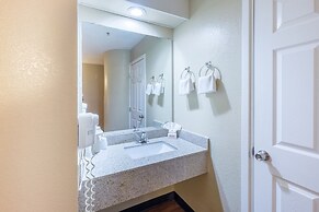 GreenTree Inn Houston IAH Airport