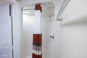 GreenTree Inn Houston IAH Airport