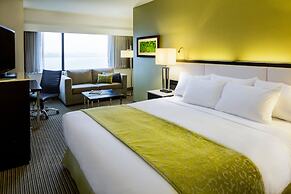 The Hollis Halifax a DoubleTree Suites by Hilton Hotel