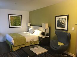 The Hollis Halifax a DoubleTree Suites by Hilton Hotel