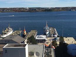 The Hollis Halifax a DoubleTree Suites by Hilton Hotel