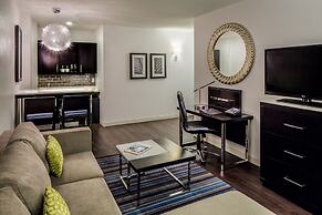 The Hollis Halifax a DoubleTree Suites by Hilton Hotel