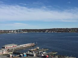 The Hollis Halifax a DoubleTree Suites by Hilton Hotel