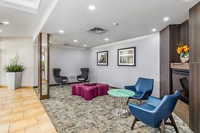 Quality Inn and Suites Winnipeg