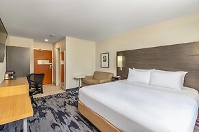 Quality Inn and Suites Winnipeg