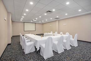 Quality Inn and Suites Winnipeg