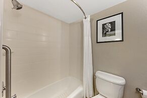 Best Western Alamo Suites