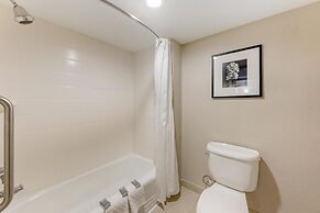 Best Western Alamo Suites