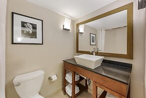 Best Western Alamo Suites
