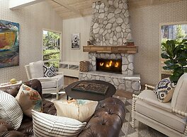 Spyglass Inn