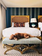 Spyglass Inn