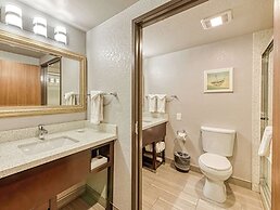 Amanzi Hotel, Ascend Hotel Collection