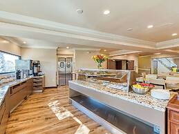 Amanzi Hotel, Ascend Hotel Collection