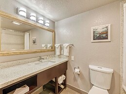 Amanzi Hotel, Ascend Hotel Collection
