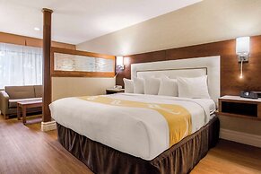 Quality Inn & Suites Gatineau