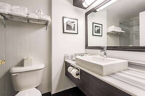 Quality Inn & Suites Gatineau