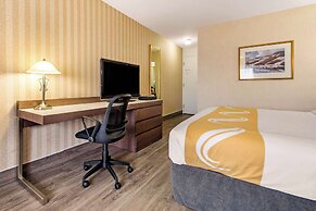 Quality Inn & Suites Gatineau