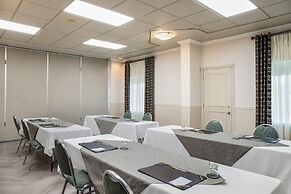 Days Inn by Wyndham Berthierville
