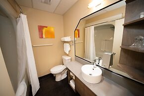 Days Inn by Wyndham Berthierville