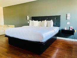 : Econo lodge Hotel Brossard