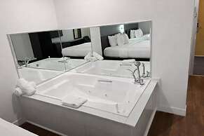 Econo Lodge Hotel Brossard
