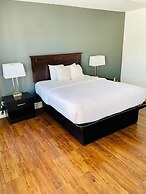 : Econo lodge Hotel Brossard
