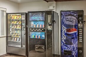 Motel 6 Dallas, TX - Northwest