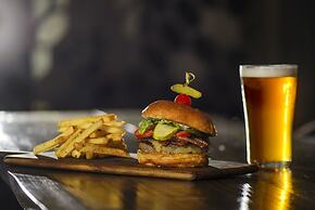 Kingfisher Oceanside Resort and Spa