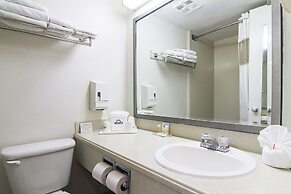 Days Inn by Wyndham Market Center Dallas Love Field