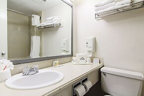 Days Inn by Wyndham Market Center Dallas Love Field