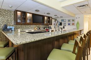 Hilton Garden Inn Dallas/Market Center