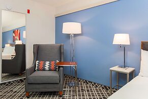 Hilton Garden Inn Dallas/Market Center